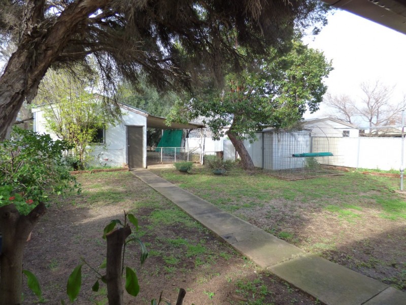 14 Parkes Street, Forbes NSW 2871