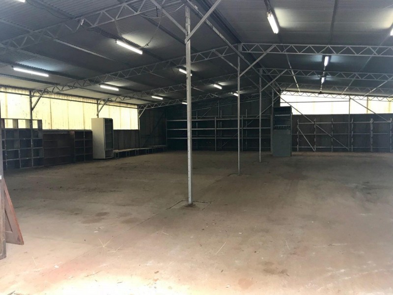 212 Military Road, Parkes NSW 2870