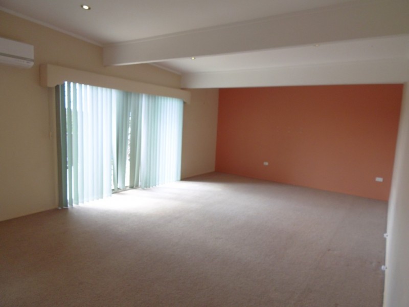 5 Lorking Street, Parkes NSW 2870
