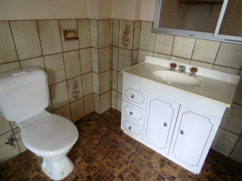 5 Lorking Street, Parkes NSW 2870