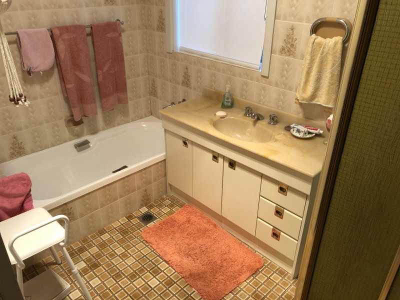 9 Pearce Street, Parkes NSW 2870