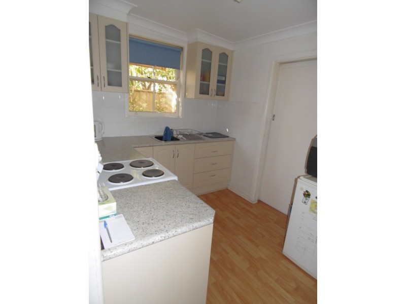 15 Bushman Street, Parkes NSW 2870