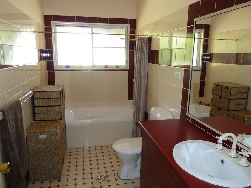 31 Clarinda Street, Parkes NSW 2870