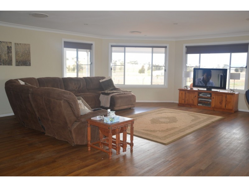 144 Maguire Road, Parkes NSW 2870