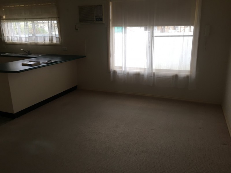 4/35A Cecile Street, Parkes NSW 2870