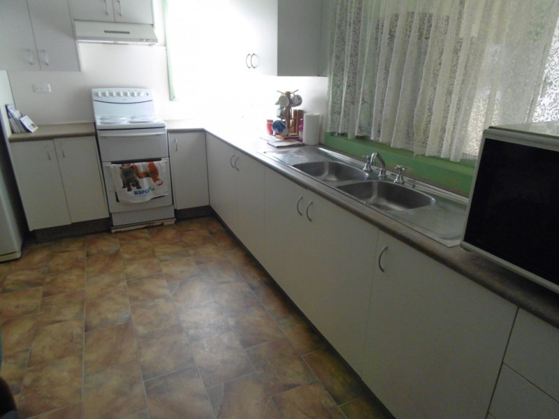41 Forbes Road, Parkes NSW 2870