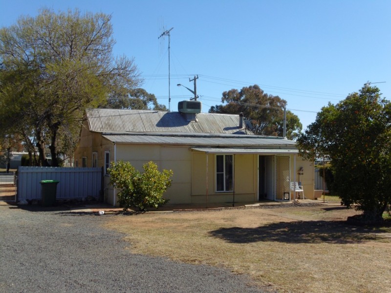 41 Forbes Road, Parkes NSW 2870