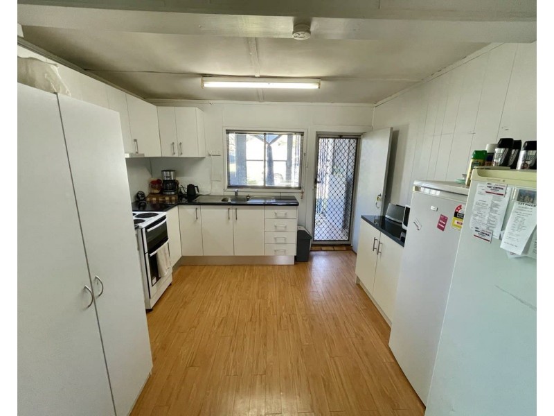 39 Forbes Road, Parkes NSW 2870
