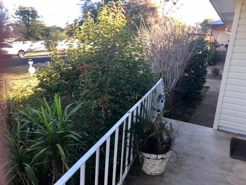 12 Wilga Street, Parkes NSW 2870