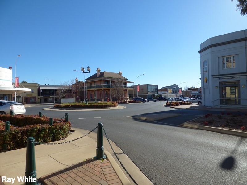 72 Lachlan Street, Forbes NSW 2871