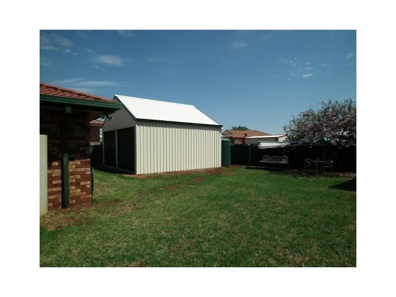 70 Brolgan Road, Parkes NSW 2870