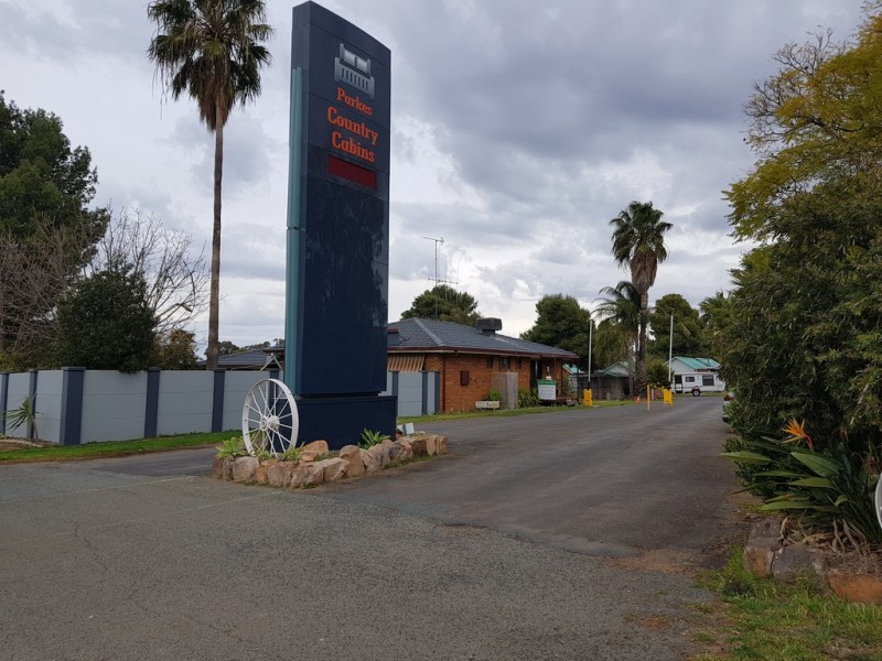15-21 Peak Hill Road, Parkes NSW 2870