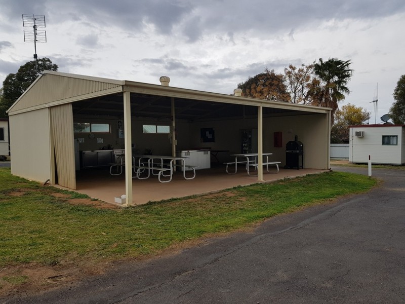 15-21 Peak Hill Road, Parkes NSW 2870