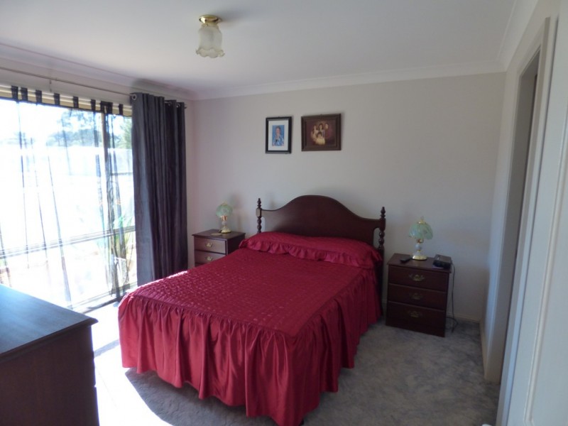 2 Oberon Street, Eugowra NSW 2806