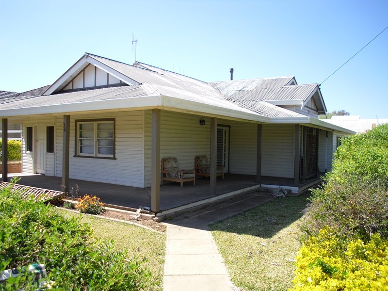 36 Farrand Street, Forbes NSW 2871