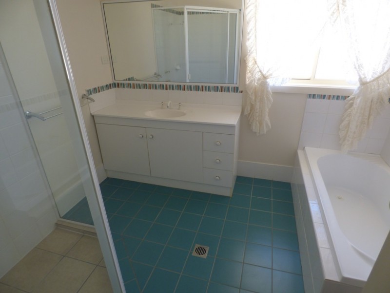 1A Mcmillan Place, Forbes NSW 2871