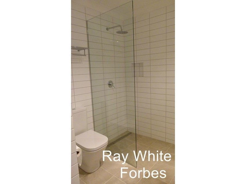 1,2 and 3/81 Hill Street, Forbes NSW 2871