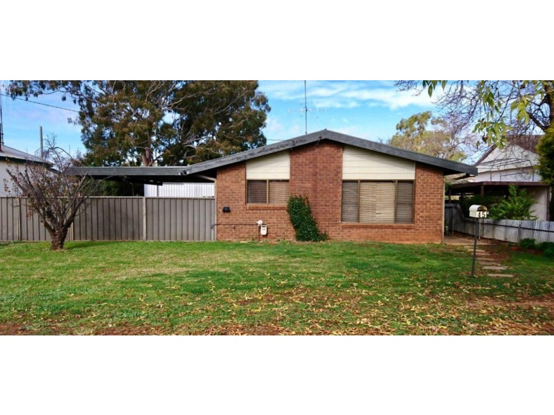 45 Brolgan Road, Parkes NSW 2870