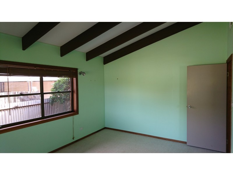 45 Brolgan Road, Parkes NSW 2870