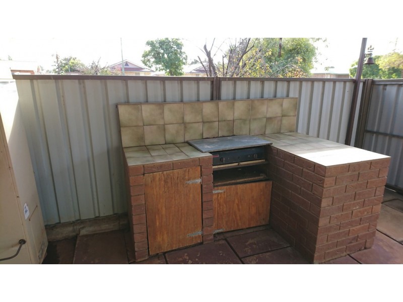 45 Brolgan Road, Parkes NSW 2870