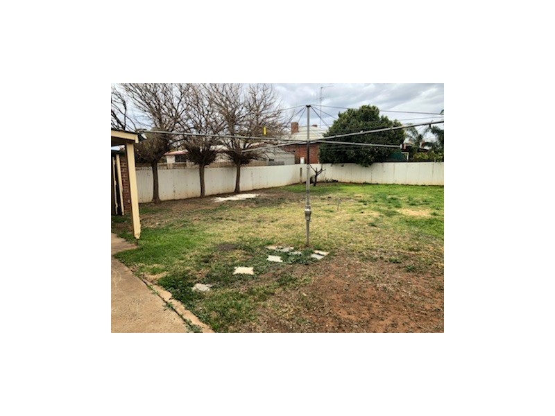40 Bushman Street, Parkes NSW 2870
