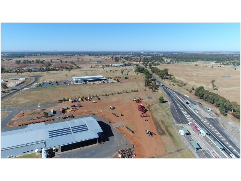 12 Angus Clarke Drive, Forbes NSW 2871