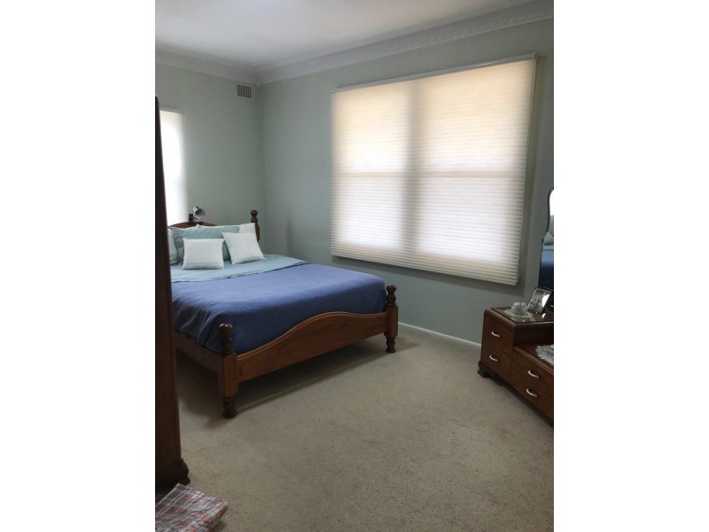 122 Victoria Street, Parkes NSW 2870