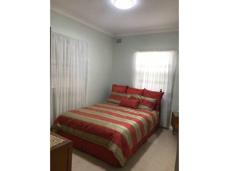 122 Victoria Street, Parkes NSW 2870