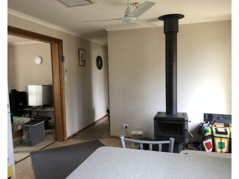 120 Boori Street, Peak Hill NSW 2869