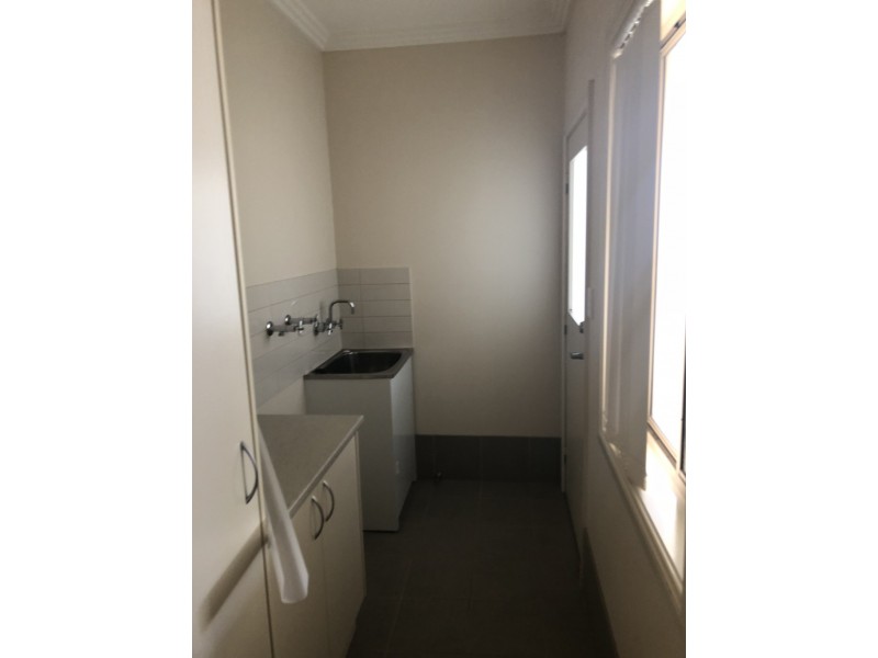 44 Best Street, Parkes NSW 2870