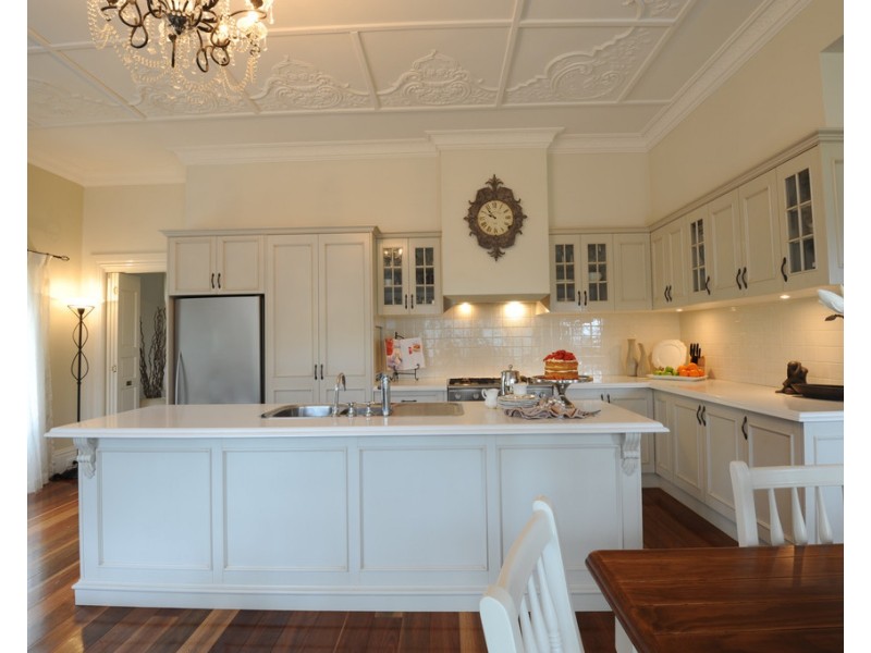 8 High Street, Parkes NSW 2870