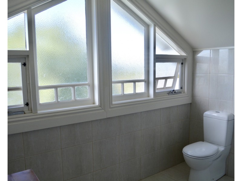 8 High Street, Parkes NSW 2870