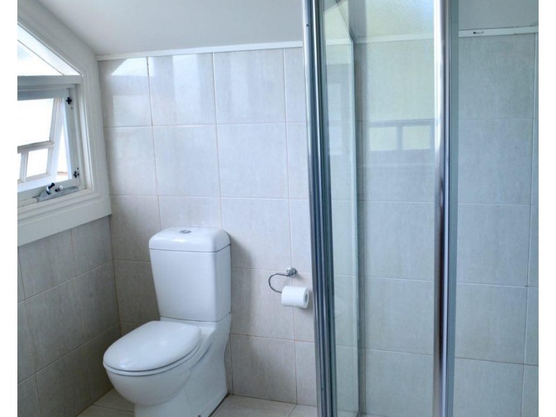 8 High Street, Parkes NSW 2870