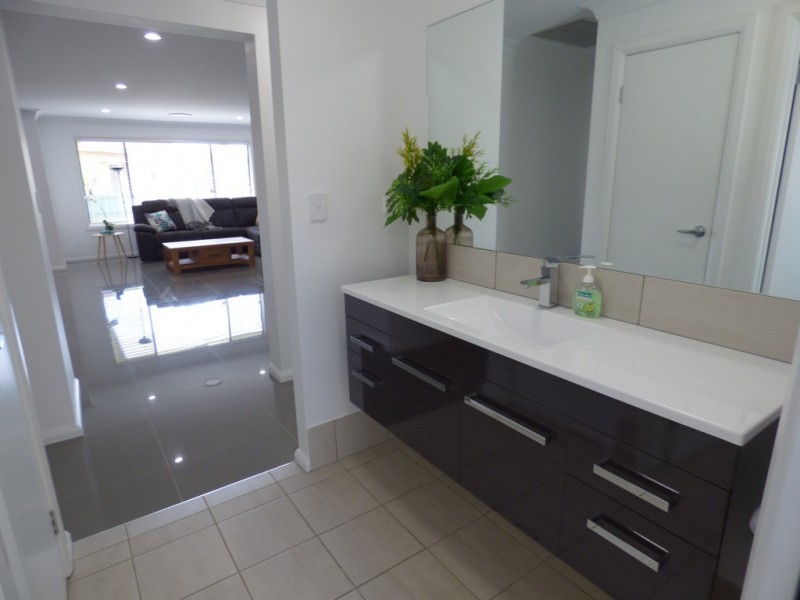 82 Church Street, Forbes NSW 2871