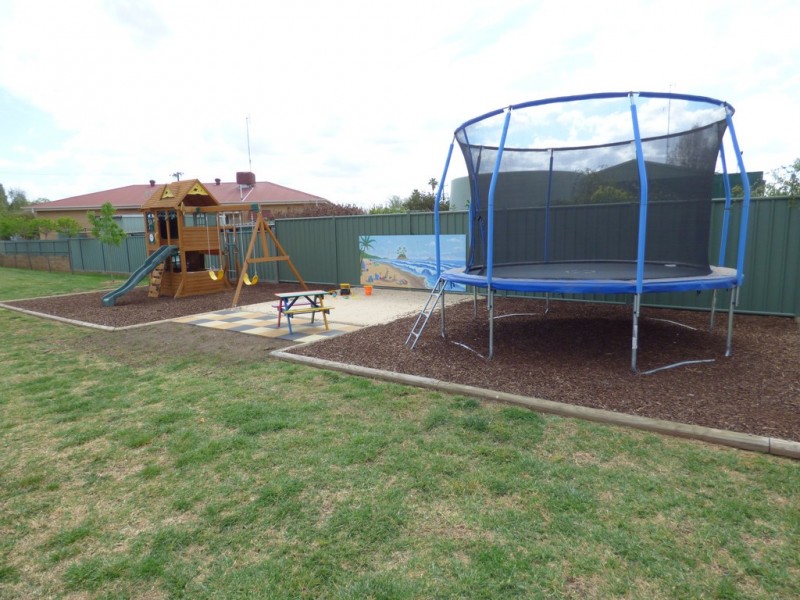 82 Church Street, Forbes NSW 2871