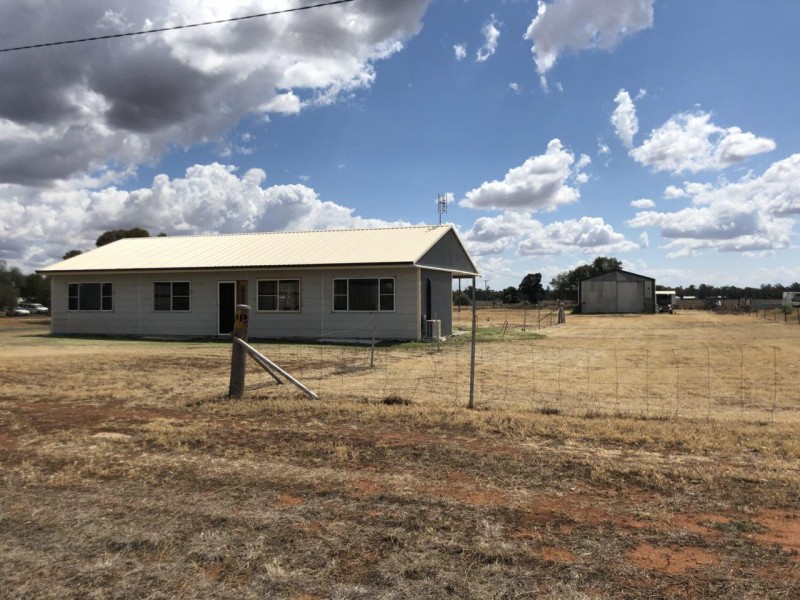 11 Station Street, Bogan Gate NSW 2876