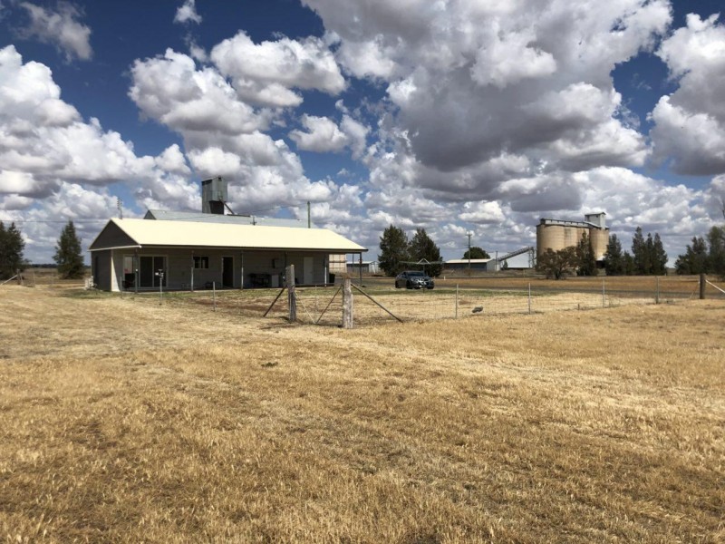 11 Station Street, Bogan Gate NSW 2876