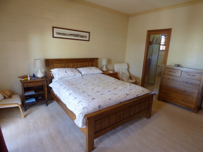 28 Alder Street, Forbes NSW 2871