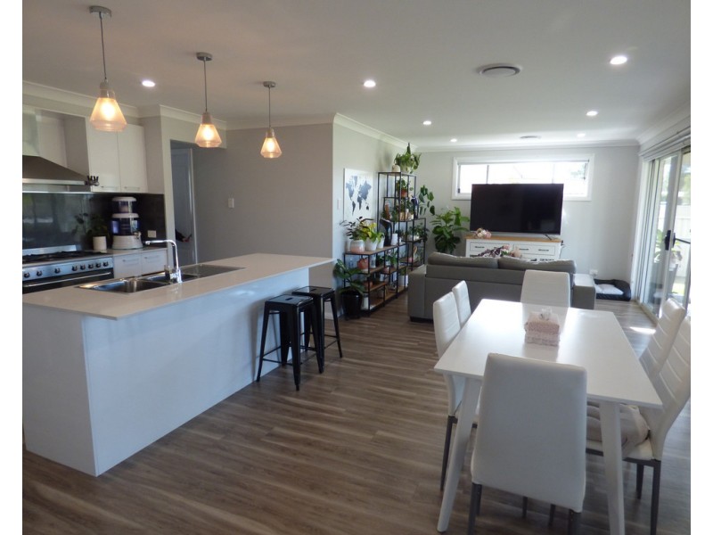 103 York Street, Forbes NSW 2871