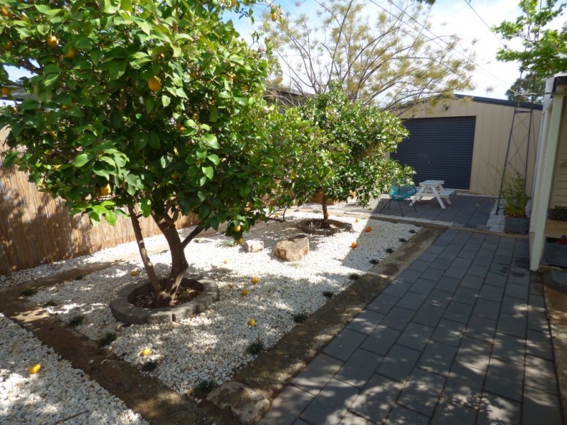 39 Bathurst Street, Forbes NSW 2871