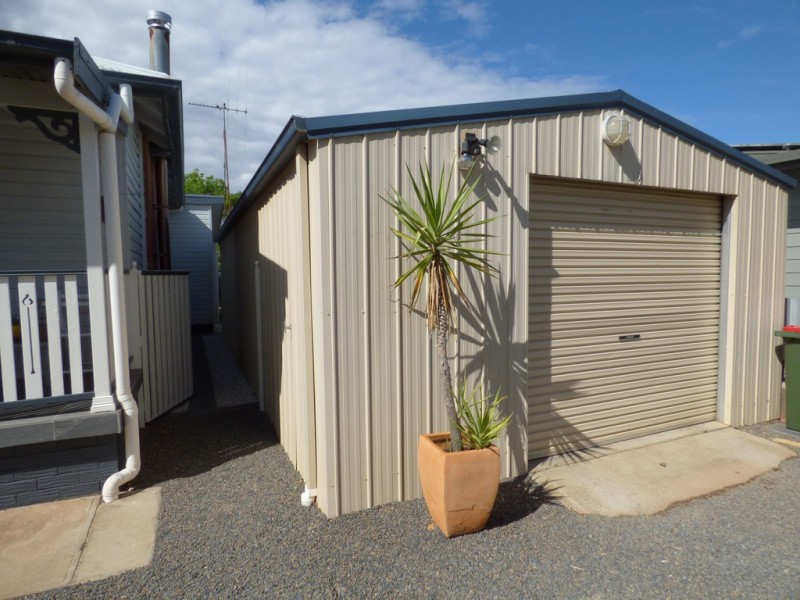 39 Bathurst Street, Forbes NSW 2871