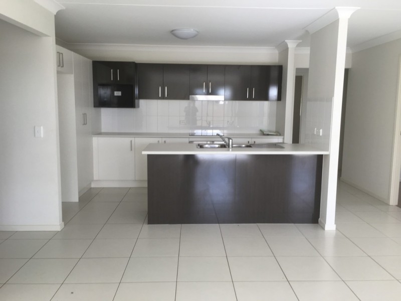 20 Blaxland Street, Parkes NSW 2870