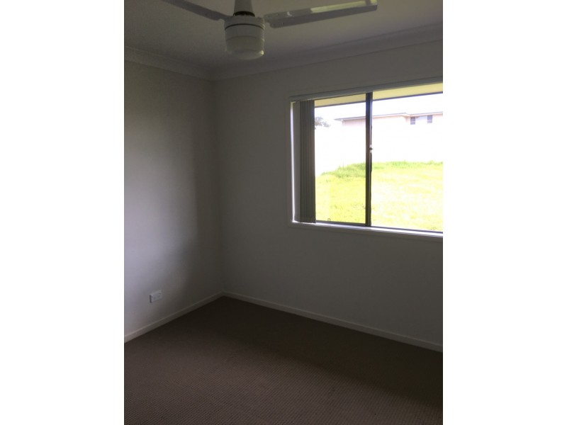 20 Blaxland Street, Parkes NSW 2870