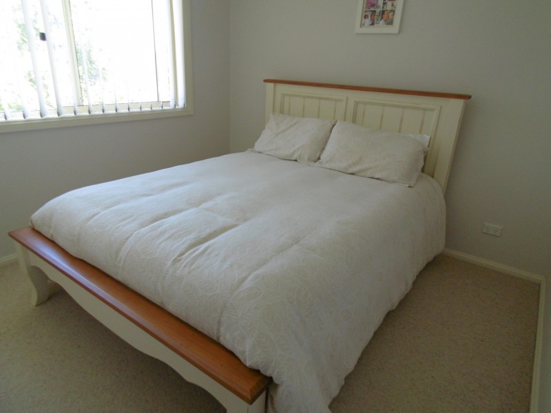 14 Glenburnie Close, Parkes NSW 2870