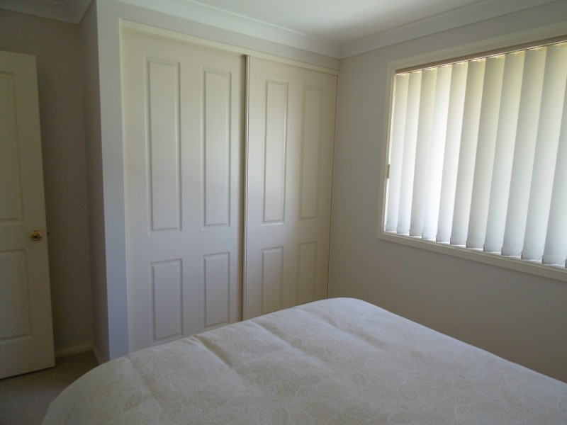 14 Glenburnie Close, Parkes NSW 2870