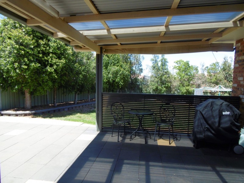 14 Glenburnie Close, Parkes NSW 2870