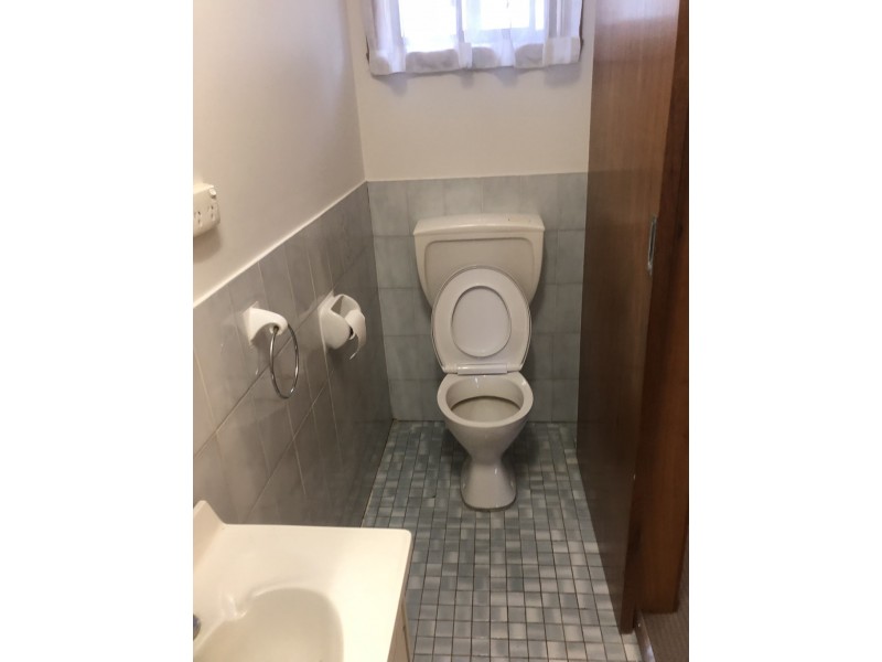 9 Faull Crescent, Parkes NSW 2870