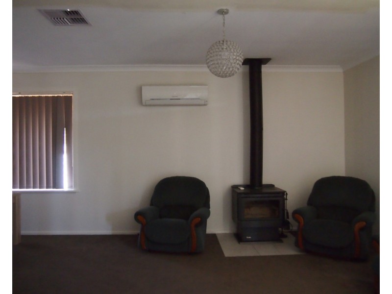 133a Bathurst Street, Condobolin NSW 2877