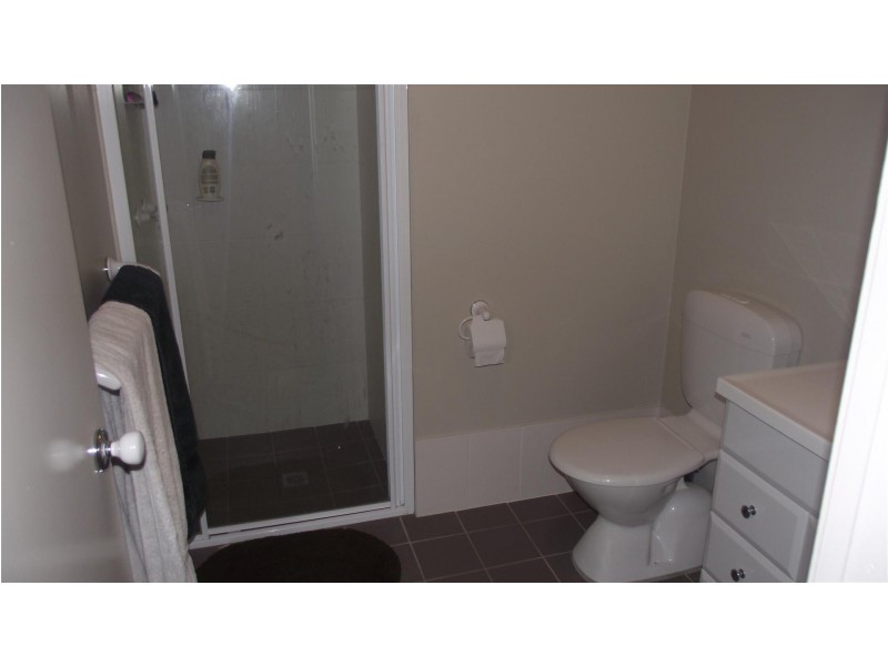 27a Wentworth Street, Parkes NSW 2870