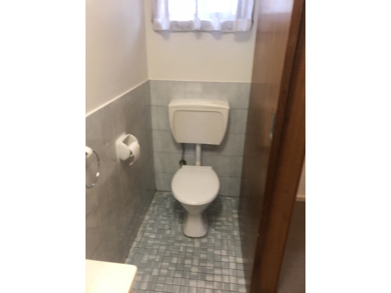 9 Faull Crescent, Parkes NSW 2870